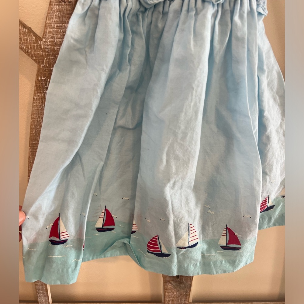 Janie and Jack girls smocked dress size 18-24 months - Picture 2 of 3
